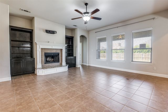 4005 Orchard Park Lane, Midlothian, TX 76065
