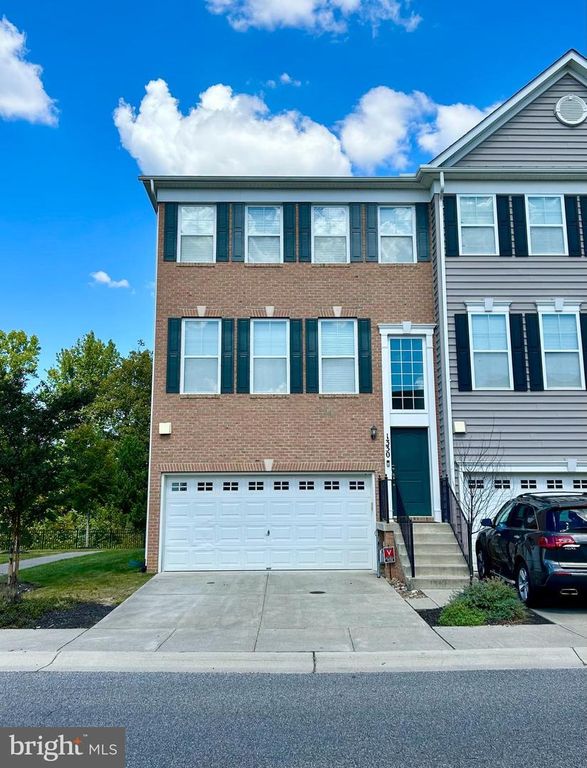 1330 CHAPEL CENTRE DR, Gambrills, MD 21054