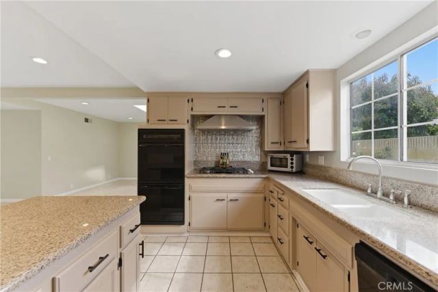 4291 Crystal Circle, Cypress, CA 90630