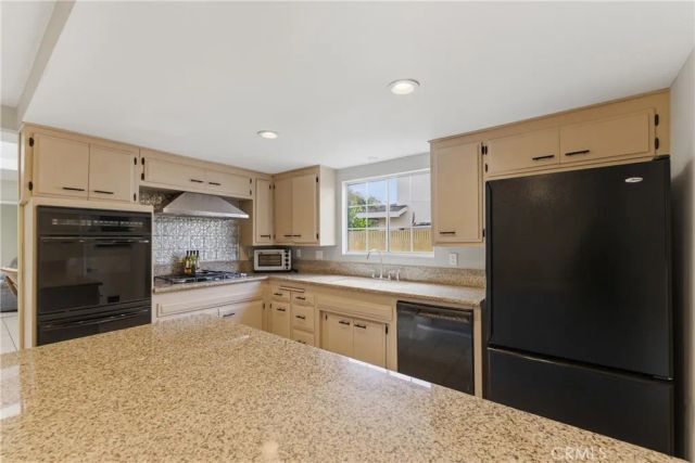 4291 Crystal Circle, Cypress, CA 90630