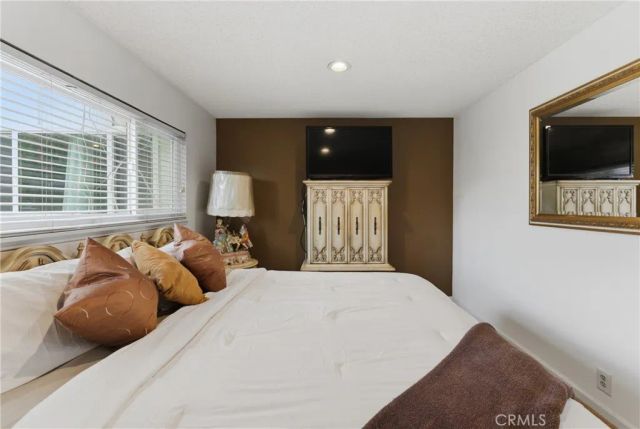 4291 Crystal Circle, Cypress, CA 90630