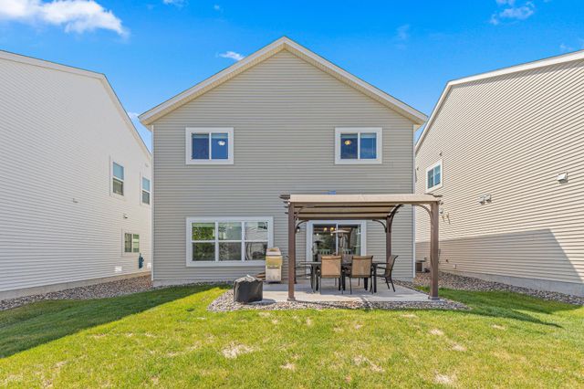 6894 102nd Street S, Cottage Grove, MN 55016