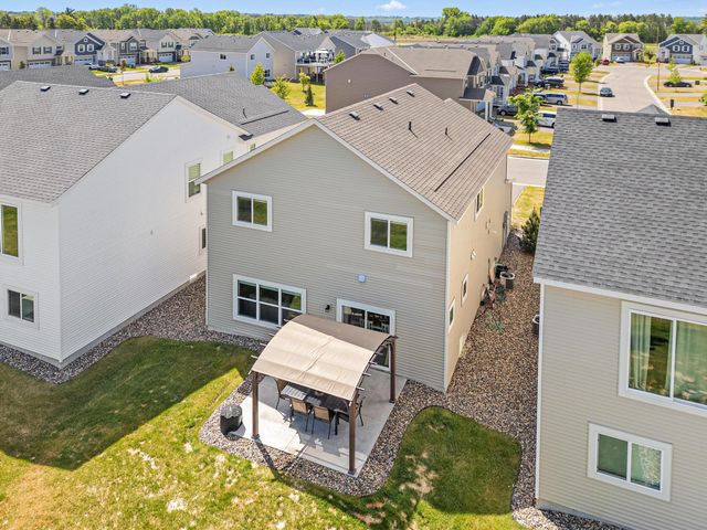 6894 102nd Street S, Cottage Grove, MN 55016