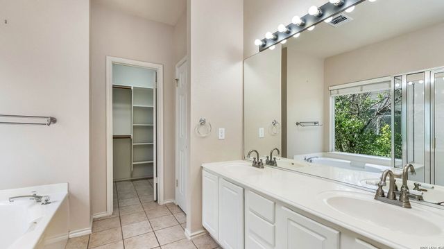24623 ARROW CYN, San Antonio, TX 78258