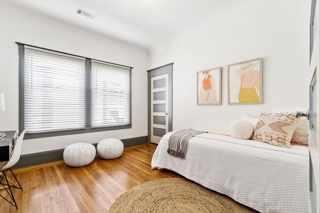 548 37th St, Oakland, CA 94609