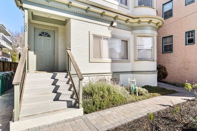 548 37th St, Oakland, CA 94609