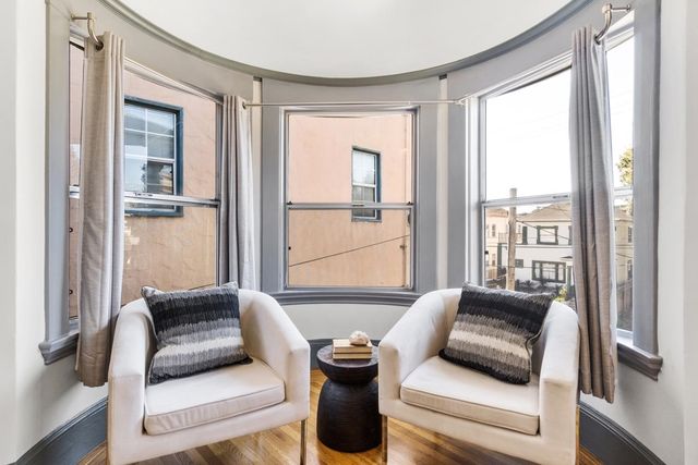 548 37th St, Oakland, CA 94609