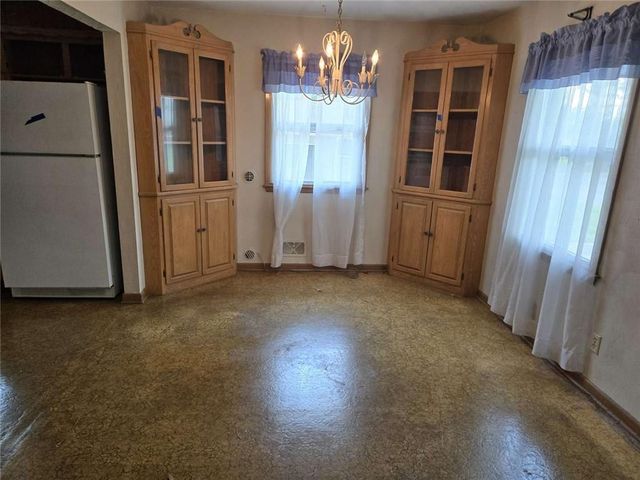 8805 Evanston Avenue, Kansas City, MO 64138