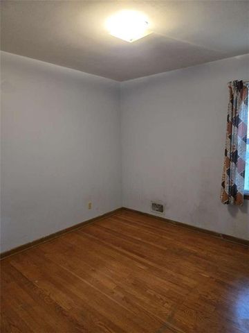 8805 Evanston Avenue, Kansas City, MO 64138