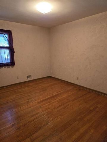 8805 Evanston Avenue, Kansas City, MO 64138
