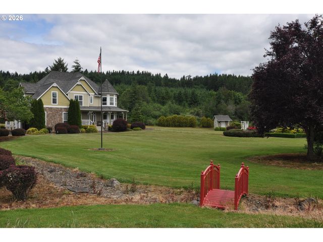 17844 S NESTLE Ln, Oregon City, OR 97045