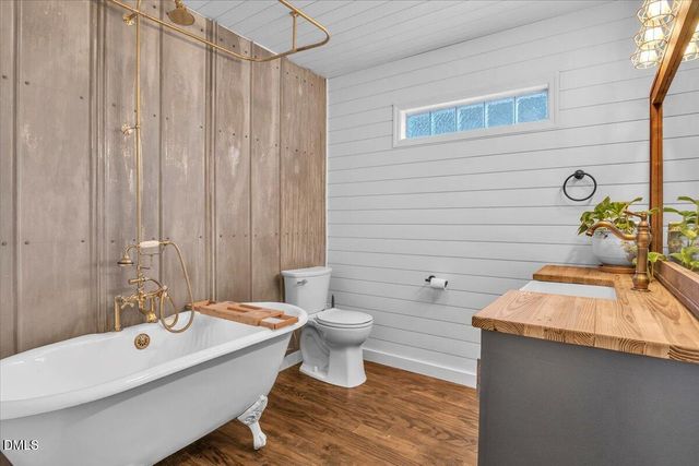 188 Scarlet Oak Drive, Raeford, NC 28376