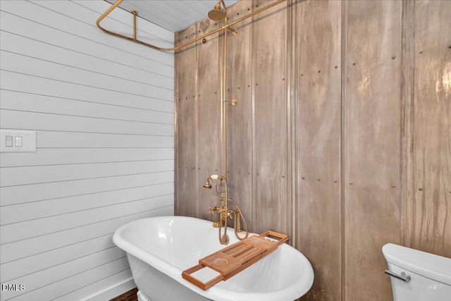 188 Scarlet Oak Drive, Raeford, NC 28376