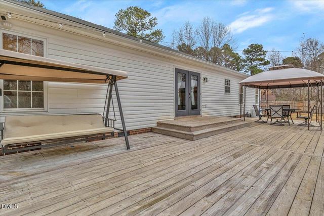 188 Scarlet Oak Drive, Raeford, NC 28376