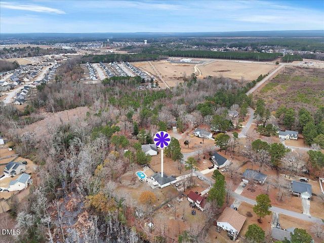 188 Scarlet Oak Drive, Raeford, NC 28376