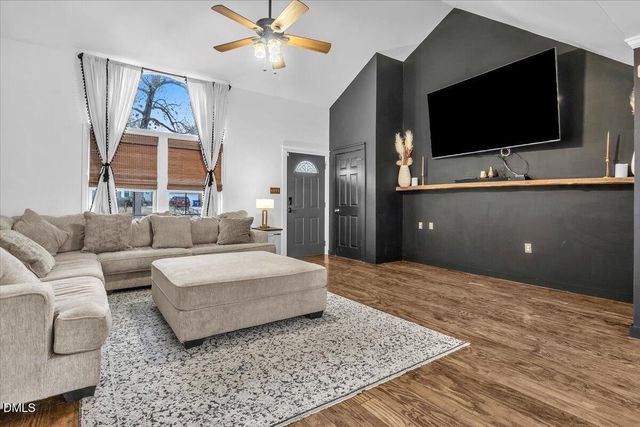 188 Scarlet Oak Drive, Raeford, NC 28376