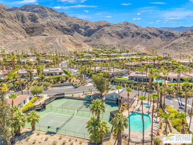 33 N Mirage Cove Drive, Rancho Mirage, CA 92270