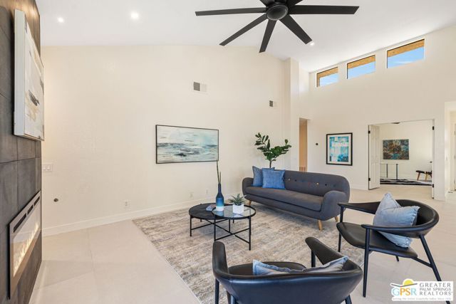 33 N Mirage Cove Drive, Rancho Mirage, CA 92270