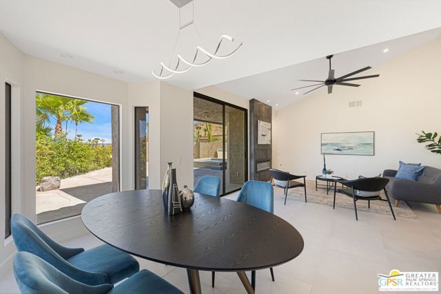 33 N Mirage Cove Drive, Rancho Mirage, CA 92270
