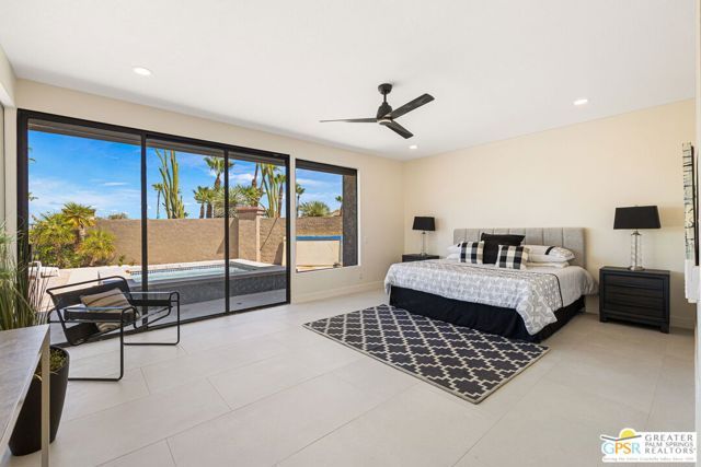 33 N Mirage Cove Drive, Rancho Mirage, CA 92270