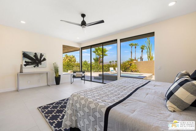 33 N Mirage Cove Drive, Rancho Mirage, CA 92270