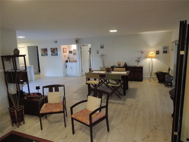 7951 Eastlake Dr C, Boca Raton, FL 33433