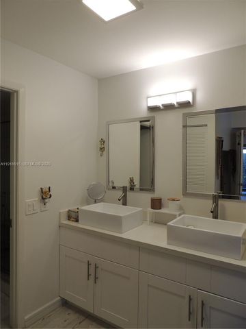 7951 Eastlake Dr C, Boca Raton, FL 33433