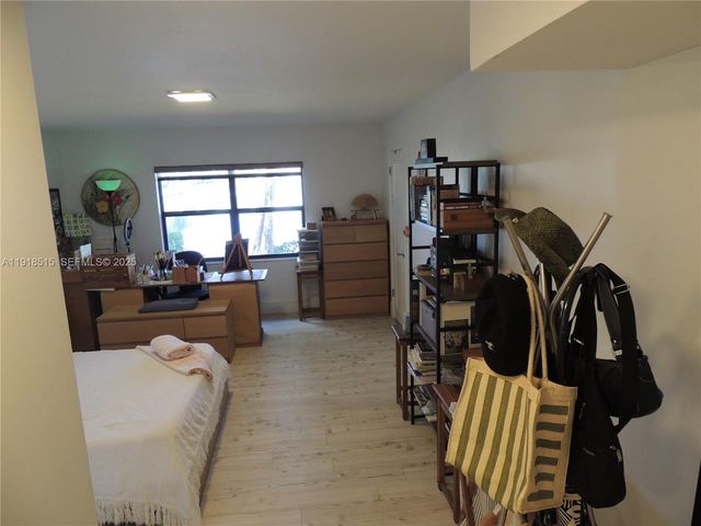 7951 Eastlake Dr C, Boca Raton, FL 33433