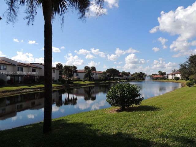 7951 Eastlake Dr C, Boca Raton, FL 33433
