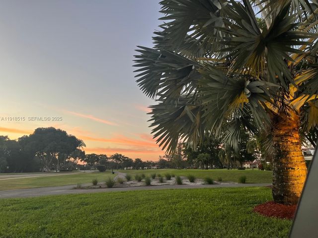 7951 Eastlake Dr C, Boca Raton, FL 33433