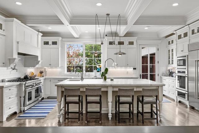 1545 Bellevue Avenue, Hillsborough, CA 94010