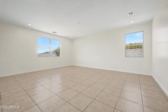 37154 N NAVARRA Road, San Tan Valley, AZ 85140