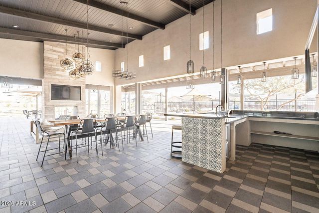 37154 N NAVARRA Road, San Tan Valley, AZ 85140