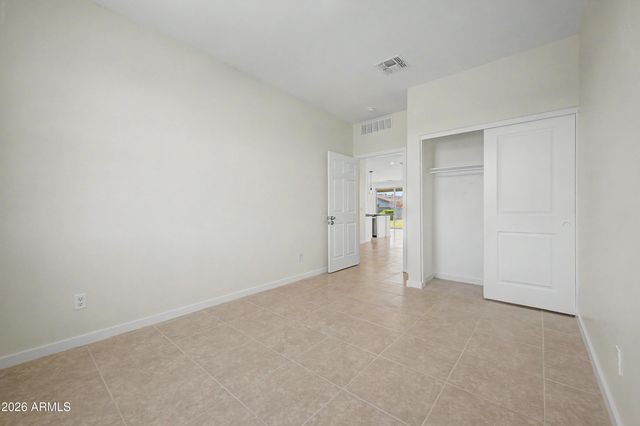 37154 N NAVARRA Road, San Tan Valley, AZ 85140