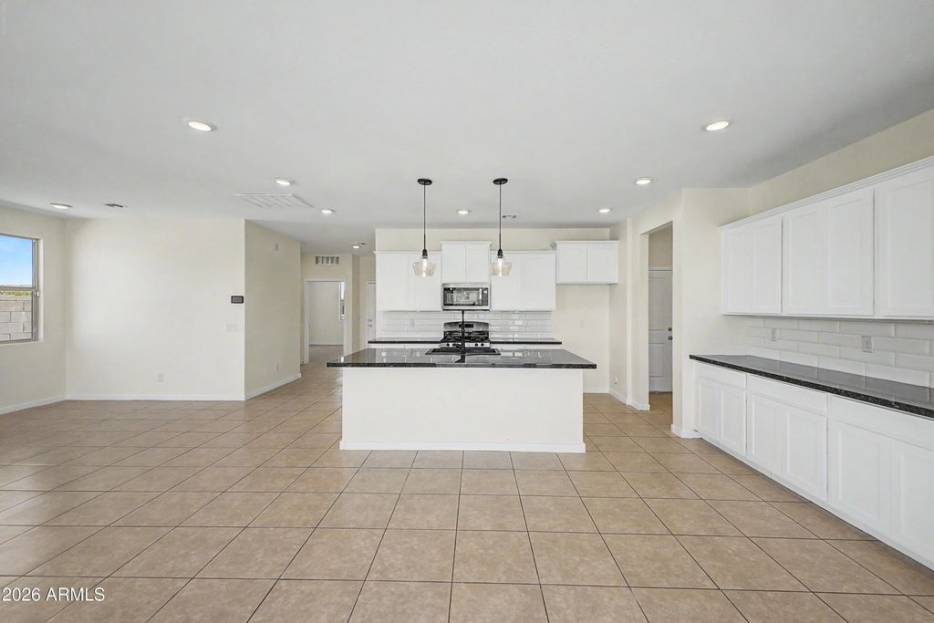 37154 N NAVARRA Road, San Tan Valley, AZ 85140 — photo 5