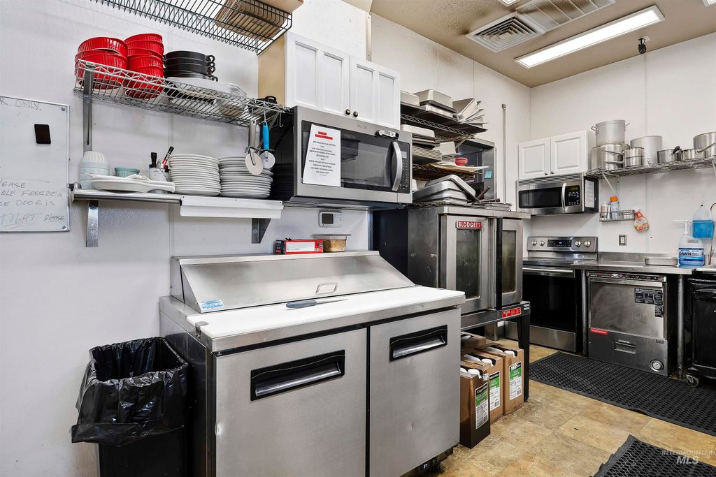 4035 N 2300 E, Filer, ID 83301 photo 21