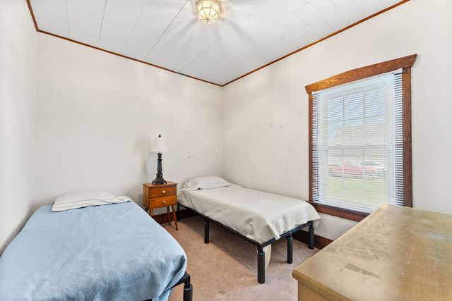 313 1st Avenue, Silvis, IL 61282