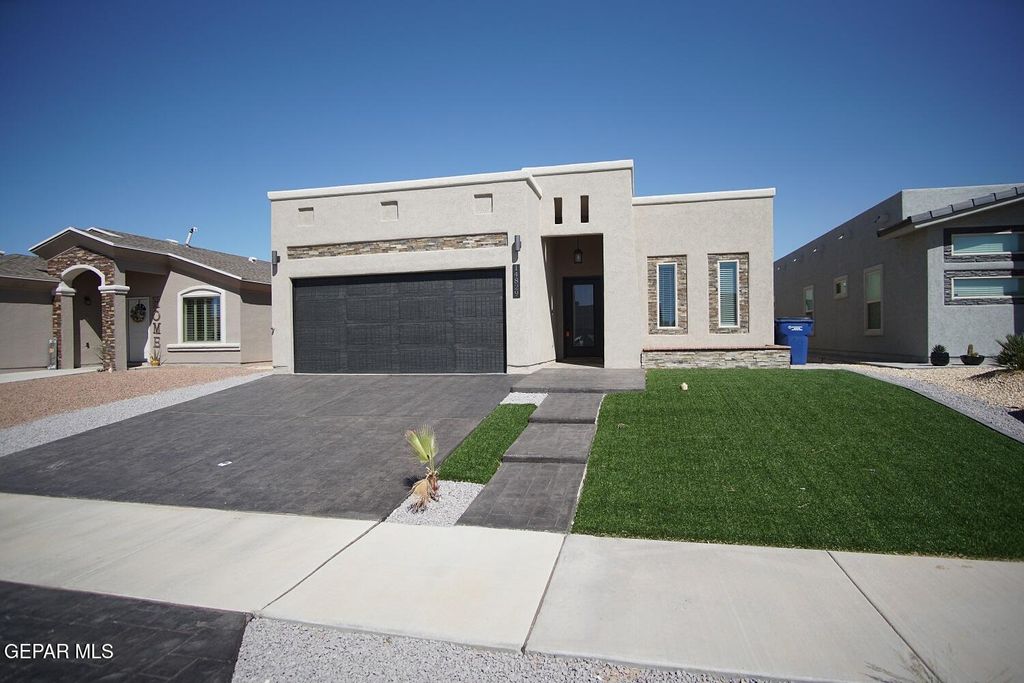 14829 DAVID LATIN, El Paso, TX 79938