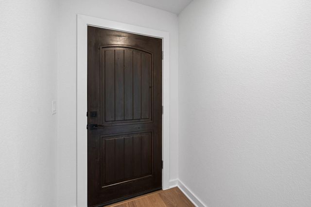 6307 Stockman DR 6, Austin, TX 78747