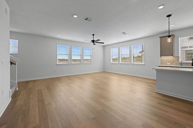 6307 Stockman DR 6, Austin, TX 78747