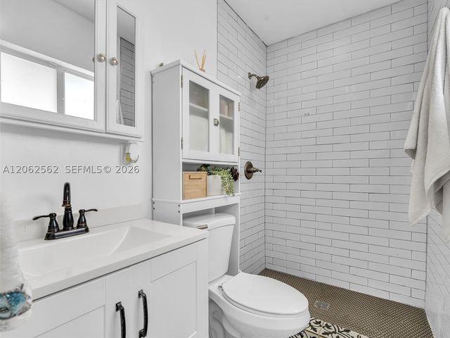 2401 SW 83rd Ave, Miami, FL 33155