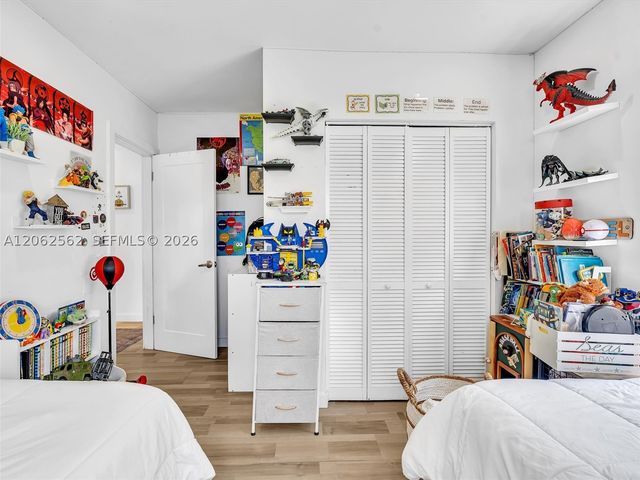 2401 SW 83rd Ave, Miami, FL 33155