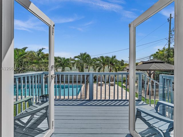 2401 SW 83rd Ave, Miami, FL 33155