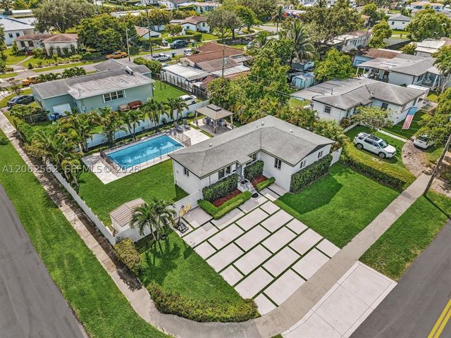 2401 SW 83rd Ave, Miami, FL 33155