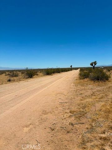 0 Lessing, Adelanto, CA 92301