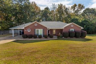 57 Lee Road 0996, Phenix City, AL 36870