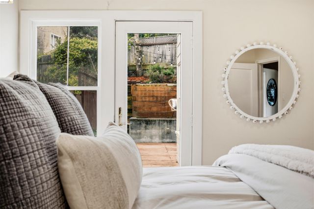 251 Alexander Ave, Daly City, CA 94014
