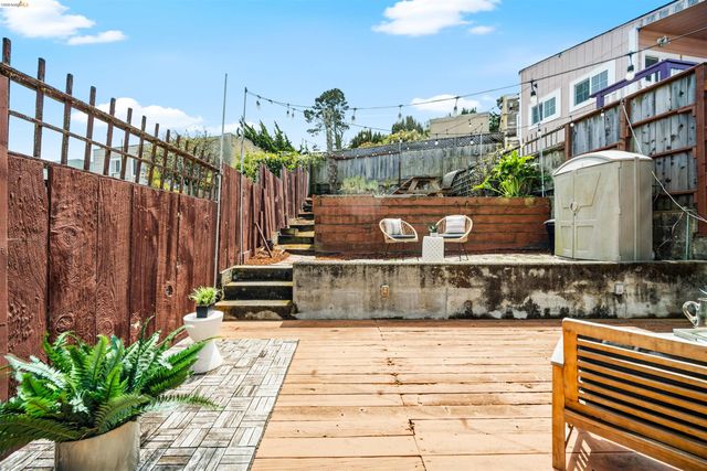 251 Alexander Ave, Daly City, CA 94014