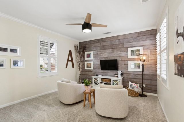 2035 Camp Whitney Cir, Rocklin, CA 95765