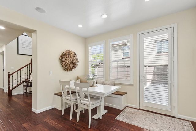2035 Camp Whitney Cir, Rocklin, CA 95765